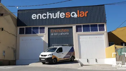ENCHUFE SOLAR