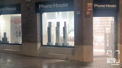 ROBO PHONEHOUSE LUCENA1