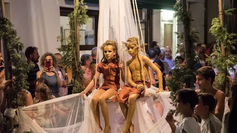 desfile-pasacalles-festum-almedinilla-2019-45