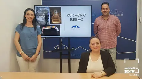Siles, Ramírez y Valdivia durante la presenación