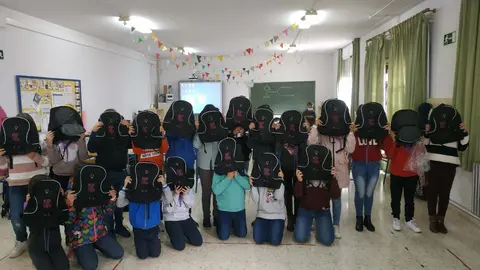 Almedinilla colegio