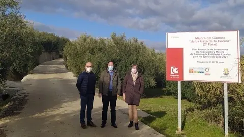 Entrega camino Do&ntilde;a Menc&iacute;a