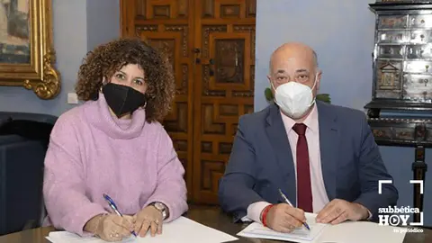Firma del convenio para la gesti&oacute;n del Ciclo del Agua en Benamej&iacute;