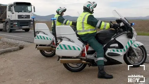 <p> Guardia Civil de Tr&aacute;fico </p>