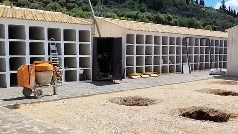 Cementerio Municipal Do&ntilde;a Menc&iacute;a