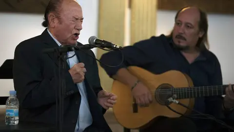 Fosforito durante una actuaci&oacute;n