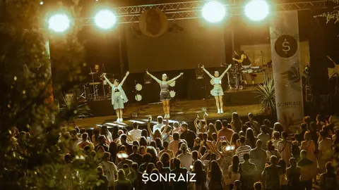 Festival Sonra&iacute;z