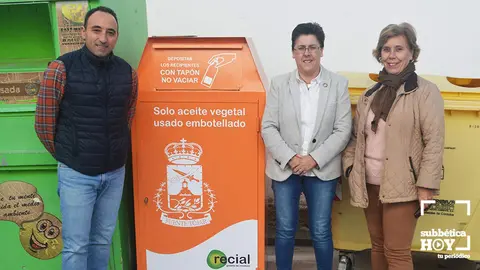 Fuente-T&oacute;jar contenedor