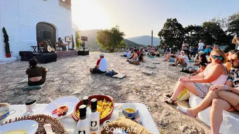 Festival Sonra&iacute;z