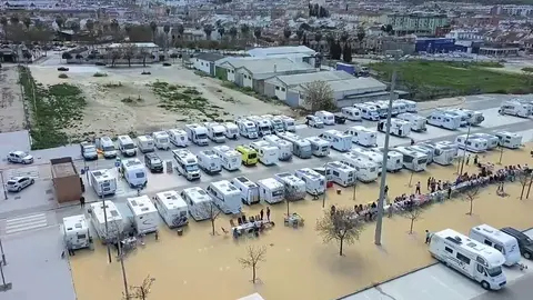 concentraci&oacute;n caravanas lucena