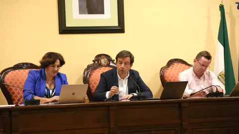 Pleno Municipal en el Ayuntamiento de Lucena