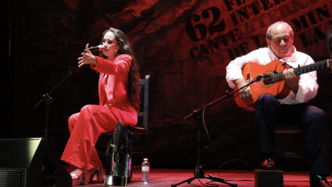Roc&iacute;o Luna, ganadora de la L&aacute;mpara Minera, en el Festival de Cante de las Minas 2023