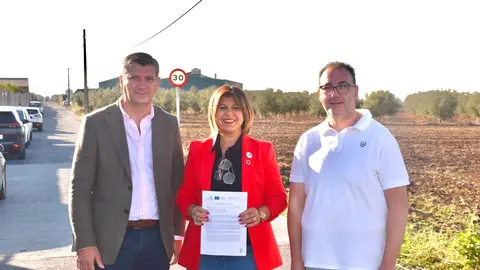 Acto de entrega de la obra en el camino