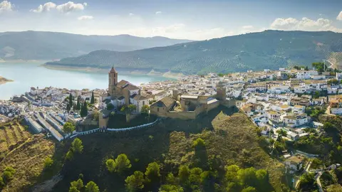 Iznájar (Imagen: Turismo de la Subb&eacute;tica)