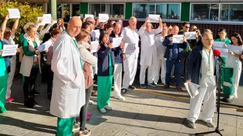 CONCENTRACIÓN ENFERMERAS EN EL HOSPITAL INFANTA MARGARITA DE CABRA
