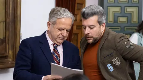 El alcalde de Palenciana y el presidente de la Diputaci&oacute;n Provincial tras la firma del acuerdo
