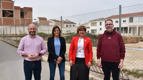Carmen Lara y concejales