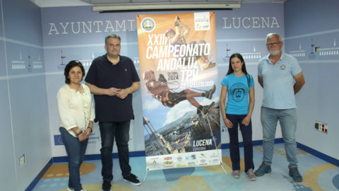 Presentaci&oacute;n del campeonato en el ayuntamiento de Lucena