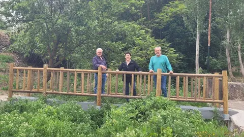 Pasarela instalada en el paraje de El Ca&ntilde;uelo, en Fuente Tojar