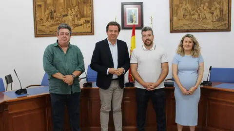 Reuni&oacute;n del presidente del GDR Subb&eacute;tica y el alcalde de Palenciana para cerrar este proyecto