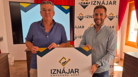 Un momento dela presentaci&oacute;n del programa Izn&aacute;jar emprende