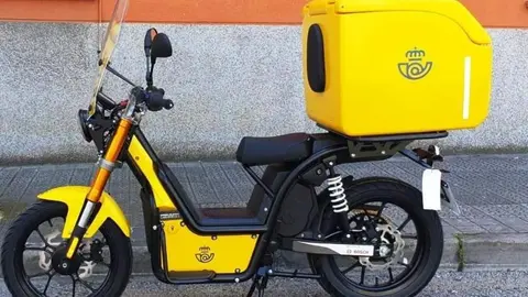 Modelo de moto el&eacute;ctrica para Correos