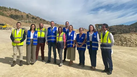 La Consejera ha visitado hoy las obras de la variante de Las Angosturas