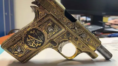 Una imagen de la pistola recuperada que pudo pertenecer a Niceto Alcalá-Zamora (Foto: Guardia Civil)0