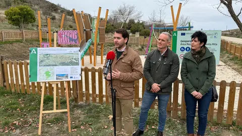 Inauguración parque infantil y depósito en el Centro de Visitantes de Santa Rita0