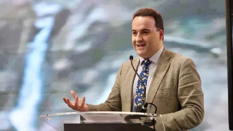 Juanra Valdivia durante la presentaci&oacute;n de la Subb&eacute;tica