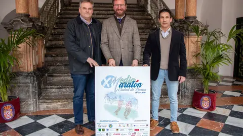 Presentaci&oacute;n de la Media Maratón Ciudad de Lucena en la sede de la Diputaci&oacute;n de C&oacute;rdoba