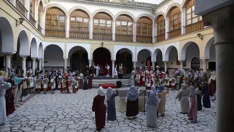 Uno de los momentos de la representaci&oacute;n de 'La Pasi&oacute;n' en Cabra