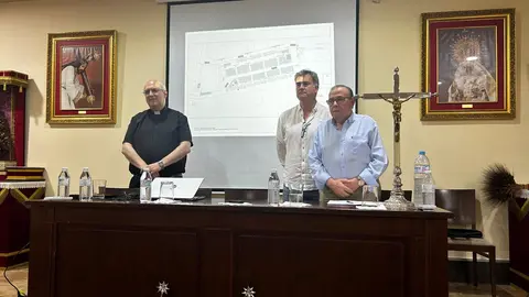 Un momento de la presentaci&oacute;n de la venta de entradas de la Procesi&oacute;n Magna de Lucena