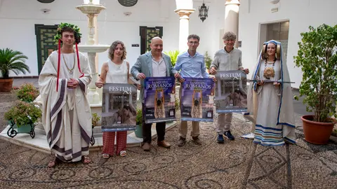 Presentaci&oacute;n de las jornadas Festum de Almedinilla en la sede de la Diputaci&oacute;n