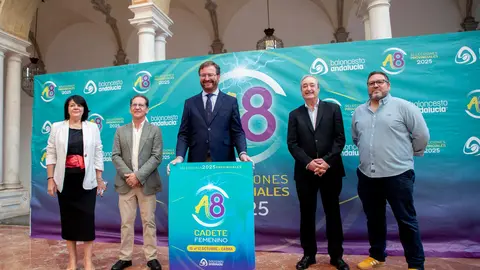 Presentaci&oacute;n en el Palacio de la Merced del Campeonato de selecciones provinciales A8