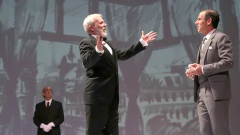 Una de las escenas durante el desarrollo de la obra de teatro &ldquo;Testigo de Cargo&rdquo;