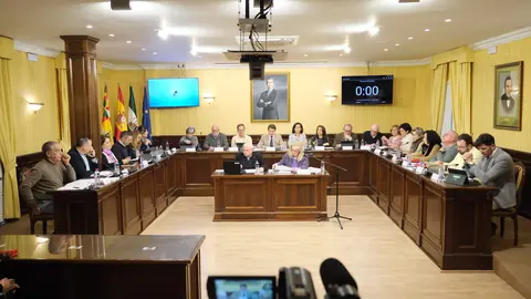 Pleno ordinario mes de noviembre en el Ayuntamiento de Cabra_(24-11-2025)_1