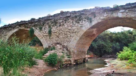 Puente Povedano, obras de restauraci&oacute;n realizadas en 2029. Archivo