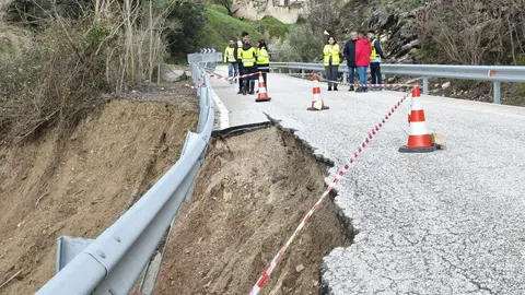 carretera A-333 a la altura del punto kilom&eacute;trico 46,500 en el t&eacute;rmino municipal de Iznajar