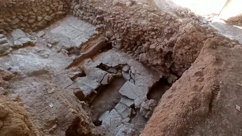 Excavaciones 2026 en el Cerro de la Cruz de Almedinilla12