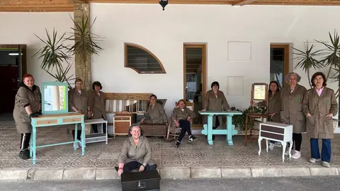 Participantes en el curso de la Escuela de la Madera / Junta de Andaluc&iacute;a.