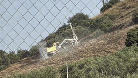 Maquinaria pesada realizando prospecciones mineras en La Sierrezuela. Foto. Mejorana