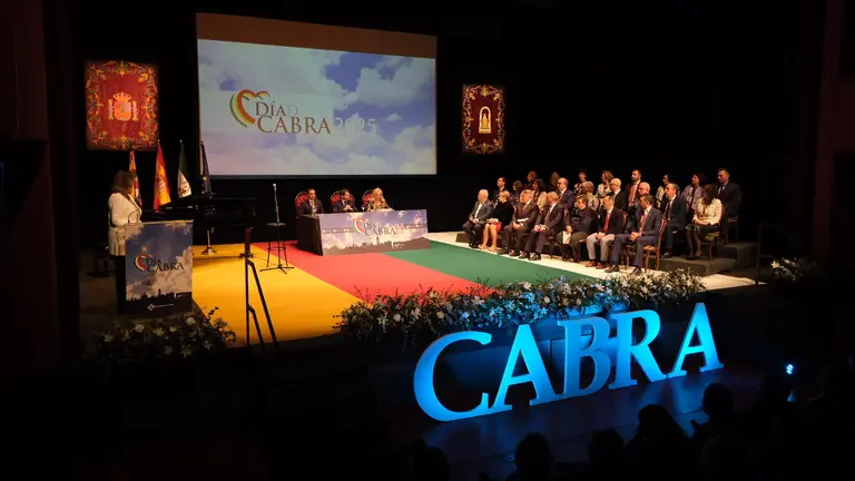 El teatro El Jardinito acogi&oacute; la celebraci&oacute;n de los actos con motivo del D&iacute;a de Cabra