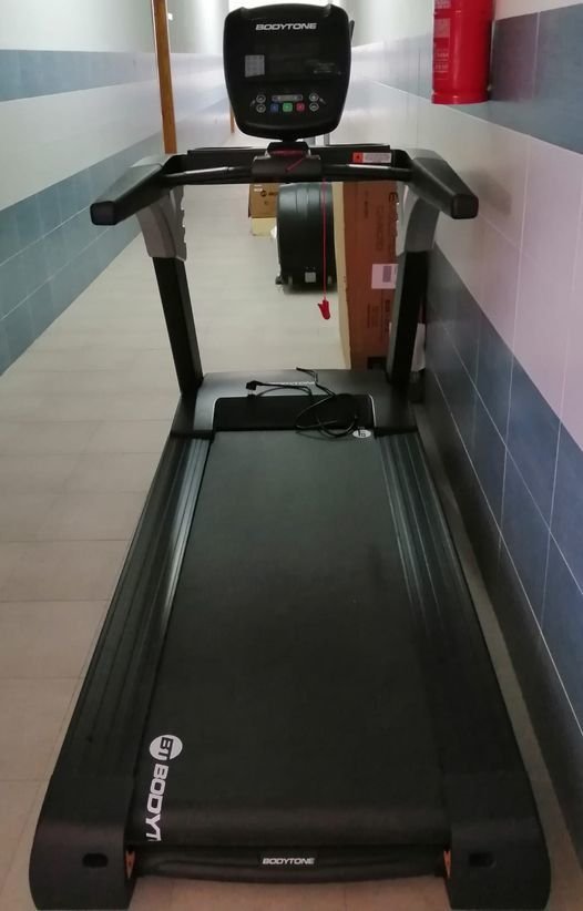Cinta Gimnasio Municipal Iznájar