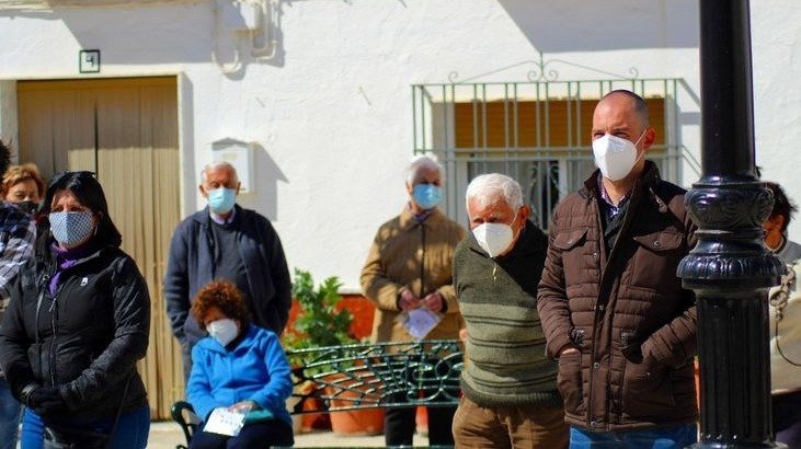Concentración Sanidad Las Lagunillas Priego 5