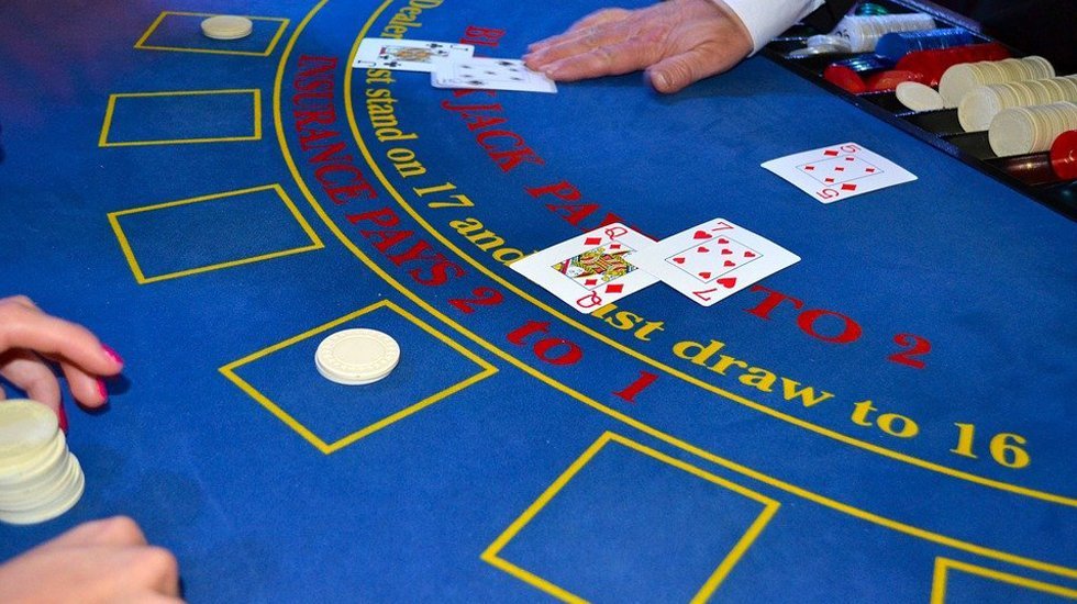 CASINO
