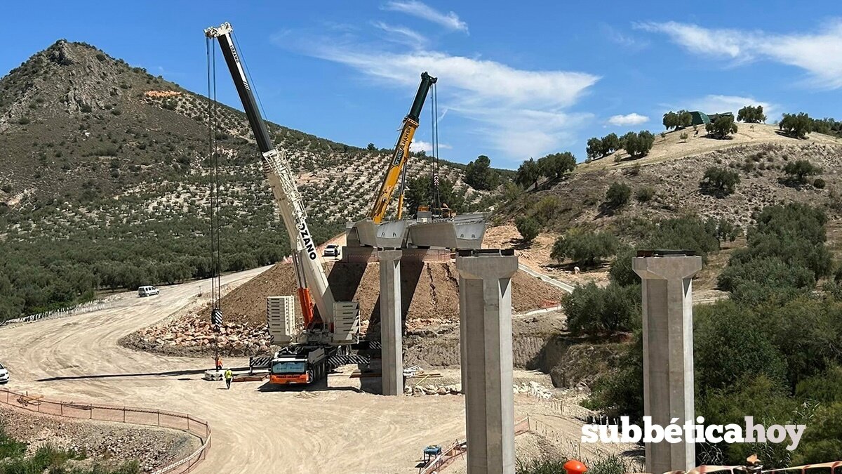 Obras en la variante de las Angosturas