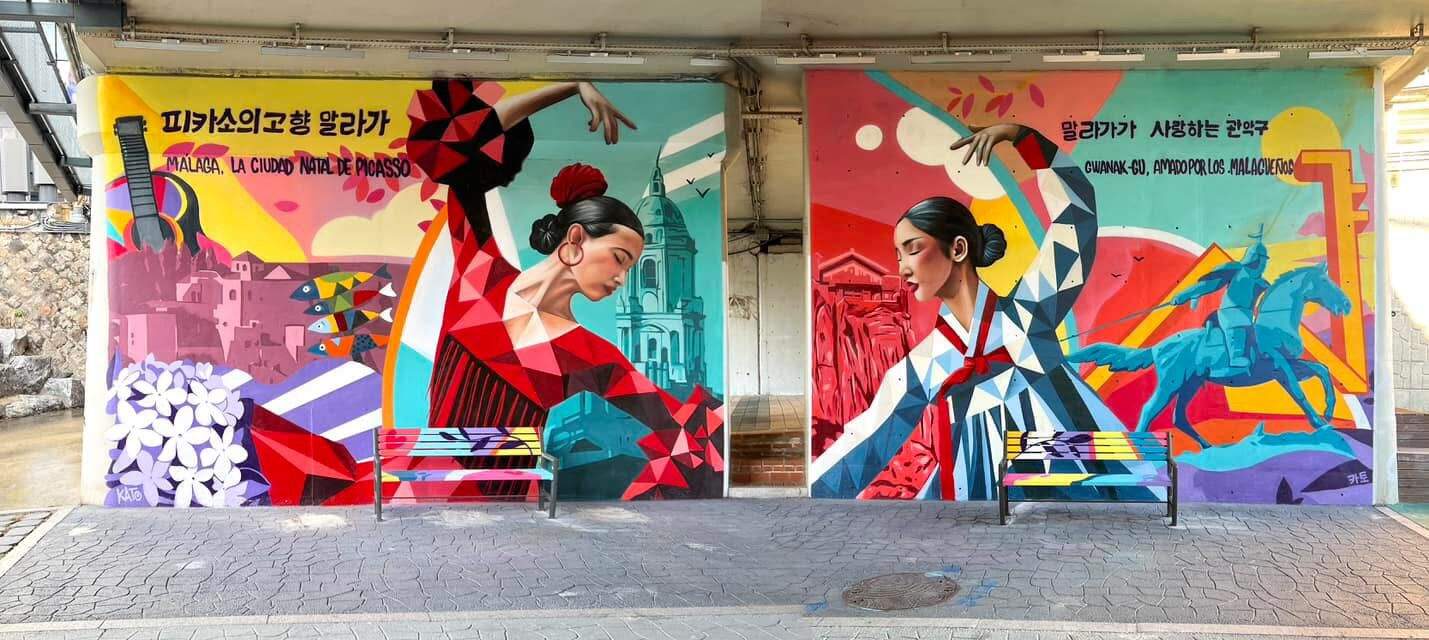 Mural de graffiti del artista sevillano Kato en Korea