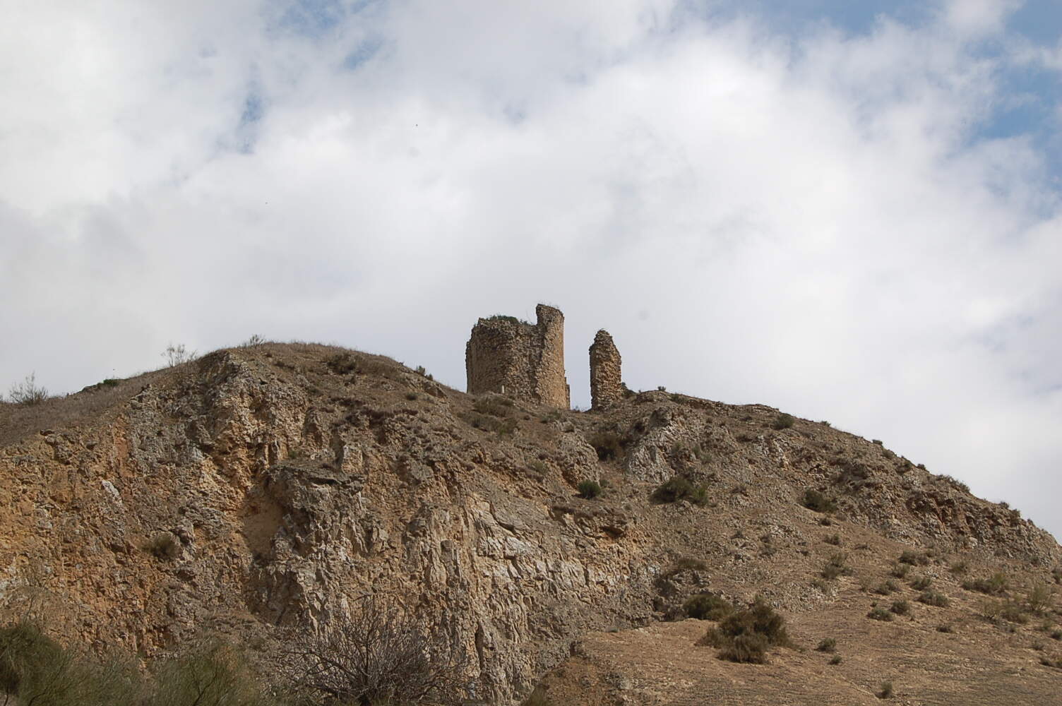 Ruinas del Castillo de Gómez Árias