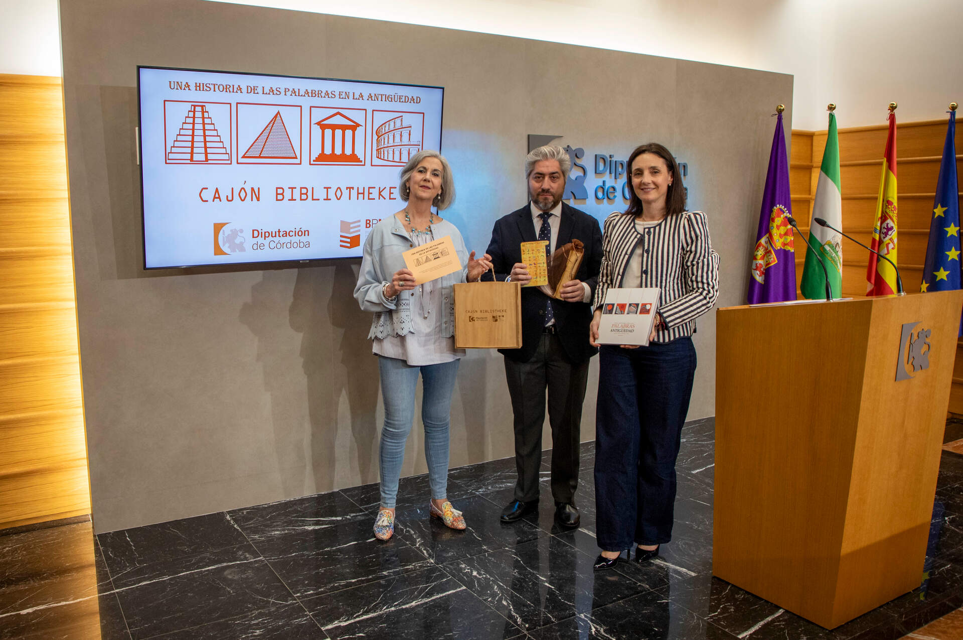Presentación de la segunda fase de Una historia de las Palabras en la Antigüedad en la sede de la Diputación de Córdoba.